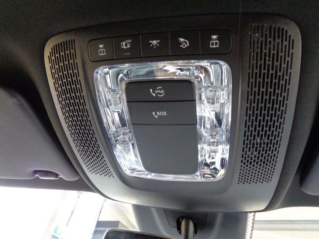 Mercedes-Benz GLA Class Suv Silver #43