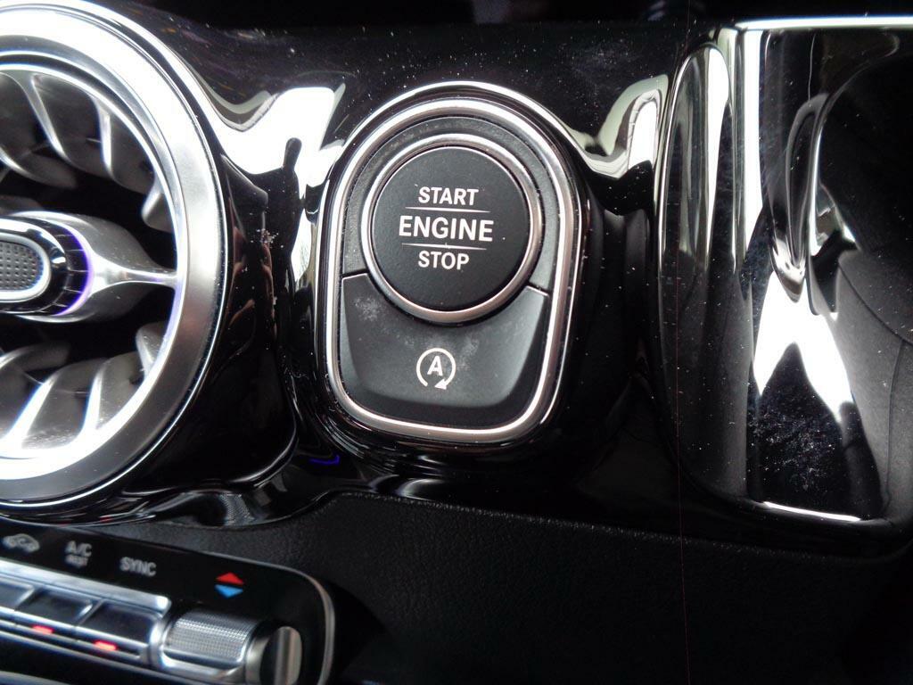 Mercedes-Benz GLA Class Suv Silver #37