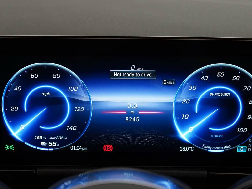 Mercedes-Benz EQA Eqa 250 Sport Executive White #4