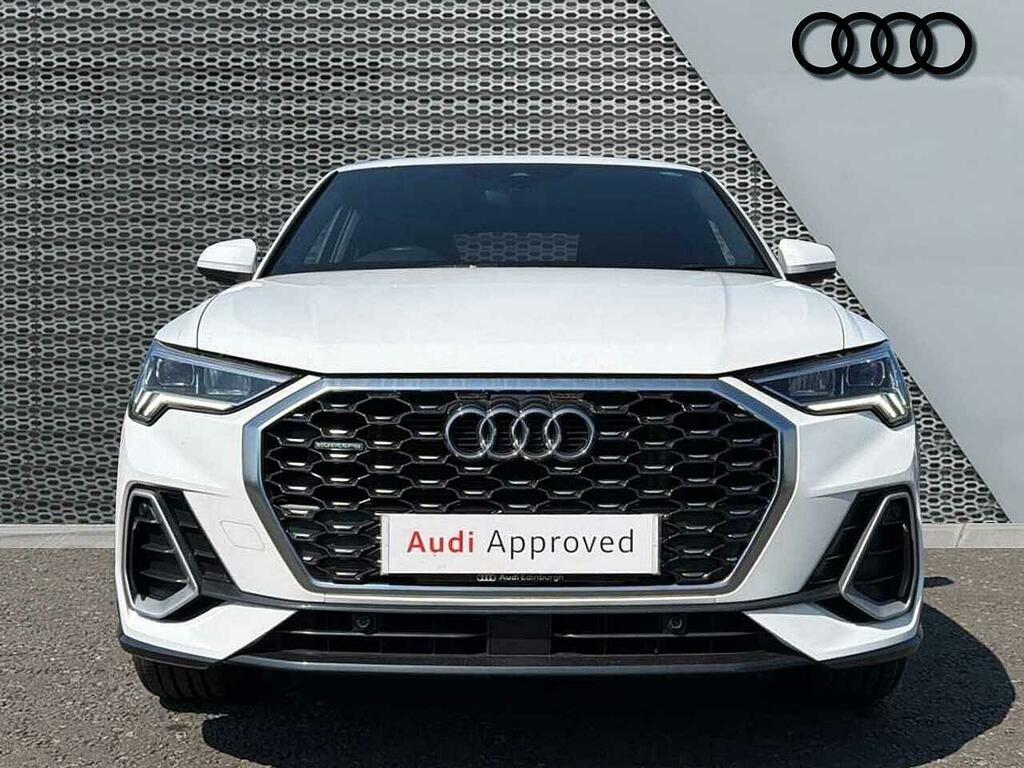 Audi Q3 Sport Black #7