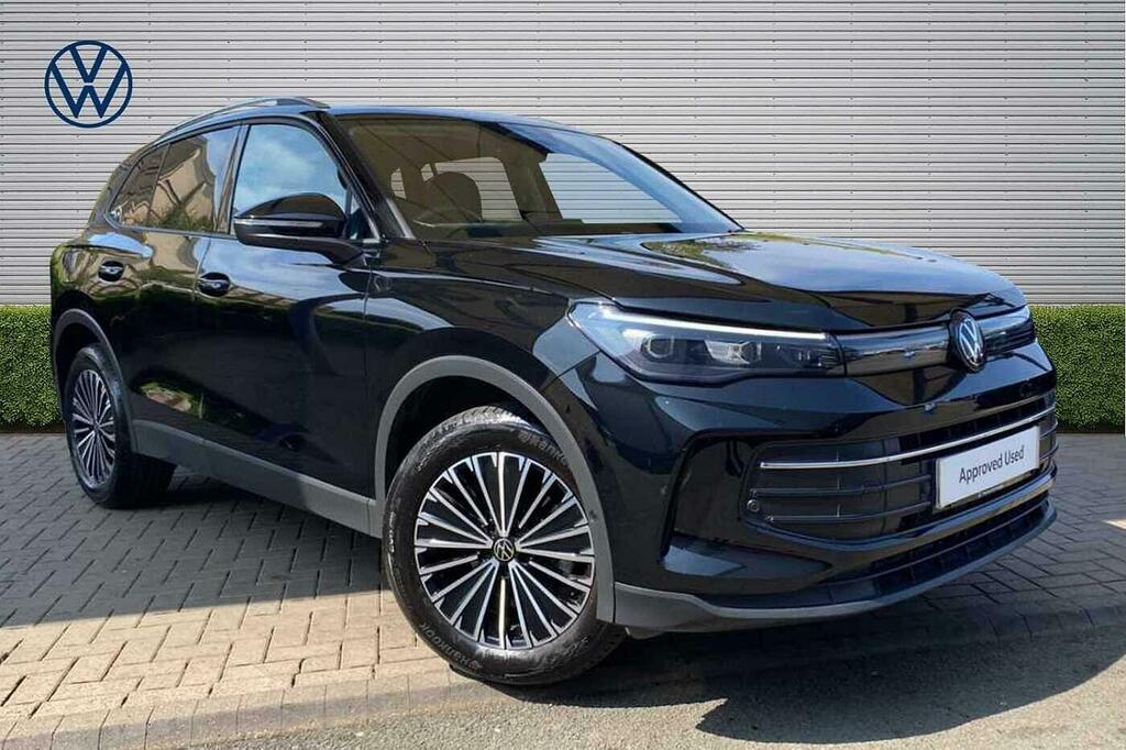 Volkswagen Tiguan 1.5 Etsi 150 Match Dsg Black
