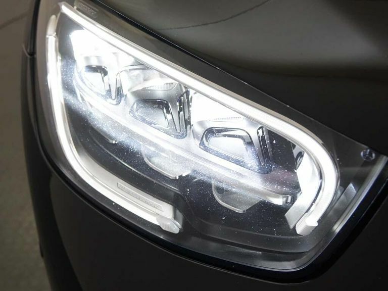 Mercedes-Benz GLC Class Premium Plus Silver #19