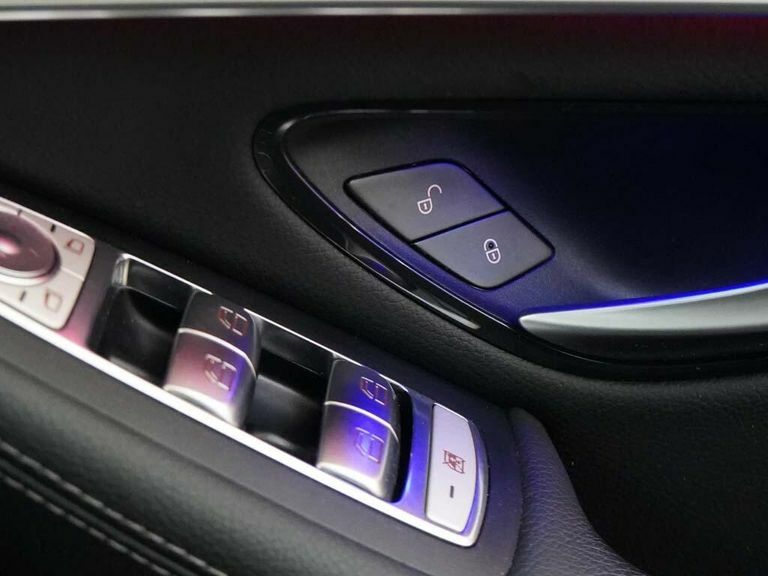 Mercedes-Benz GLC Class Premium Plus Silver #33