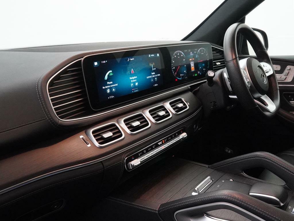 Mercedes-Benz GLE Class Gle 350 De 4Matic Amg Line Premium Plus Black #3