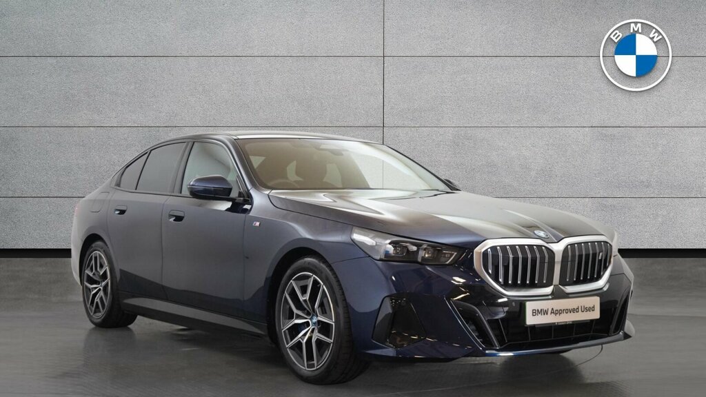 BMW i5 40 83.9Kwh M Sport Saloon Edrive Blue