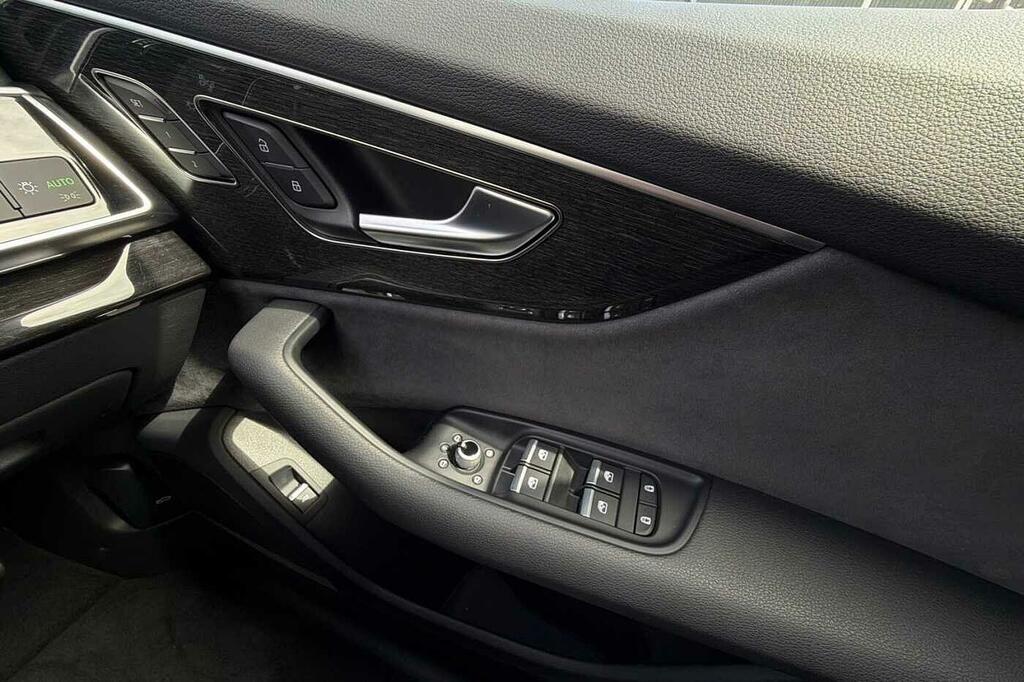 Audi Q7 55 Tfsi E Quattro Black Ed Tiptronic Tech Blue #11