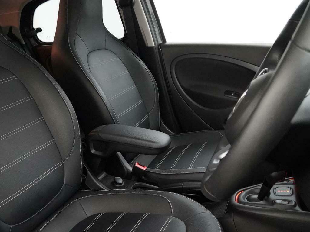 Smart Forfour 17.6Kwh Exclusive Hatchback 22K Grey #14