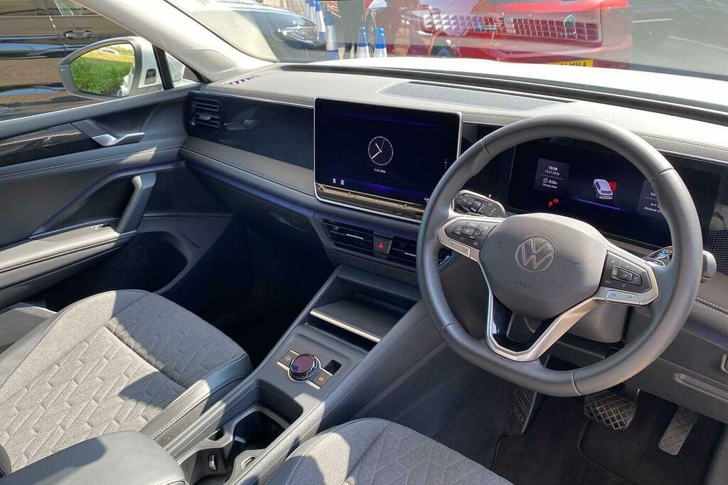 Volkswagen Tiguan 1.5 Etsi 150 Match Dsg PF75LLX White #6