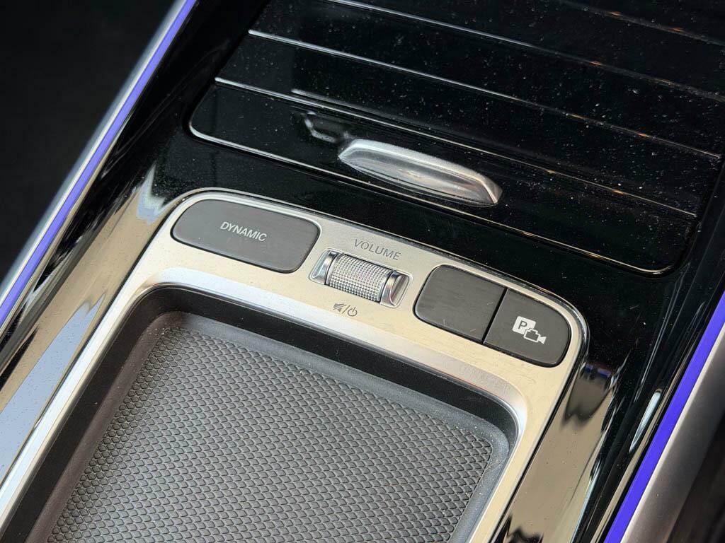 Mercedes-Benz GLB Class Suv White #22