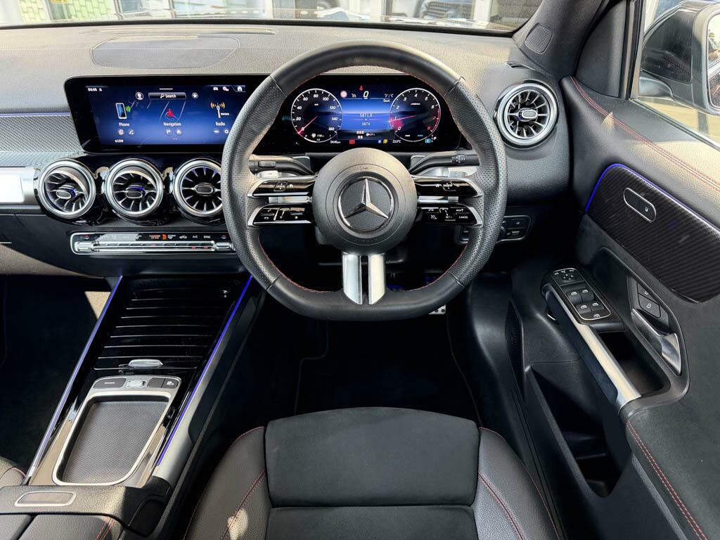 Mercedes-Benz GLB Class Suv White #19