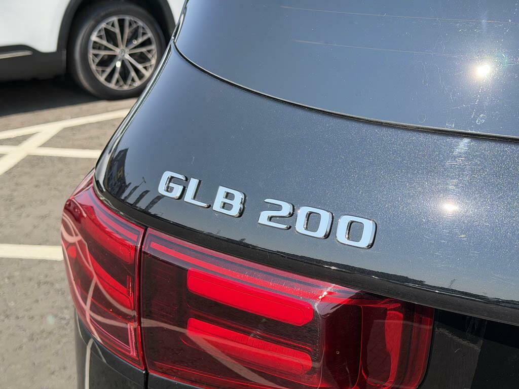 Mercedes-Benz GLB Class Suv White #32