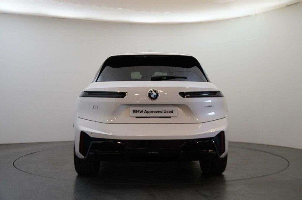 BMW iX 45 100.6Kwh M Sport Suv Xdrive White #5