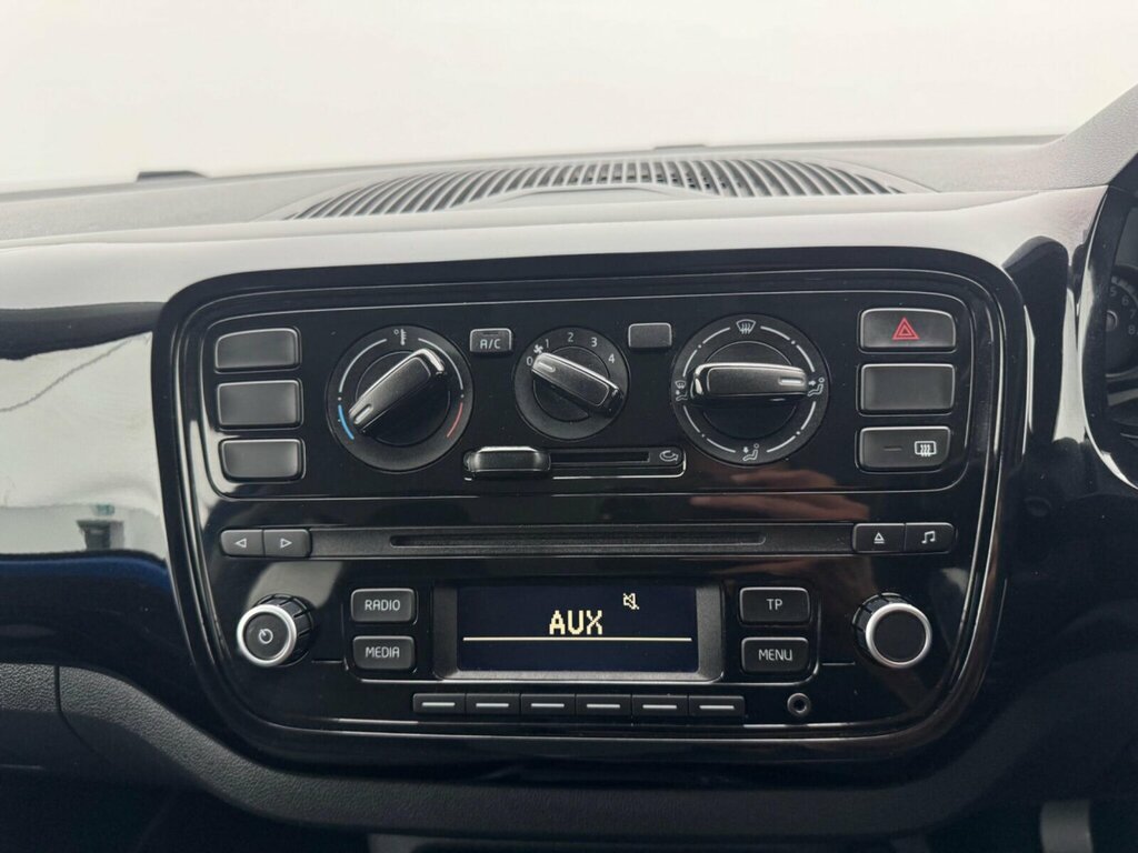 Volkswagen Up Move Up Silver #22