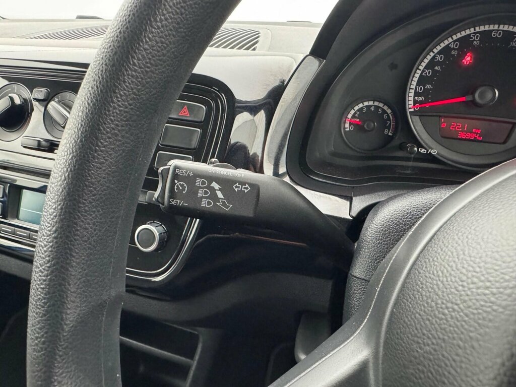 Volkswagen Up Move Up Silver #18