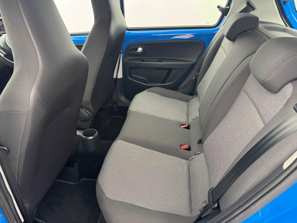 Volkswagen Up Move Up Silver #16