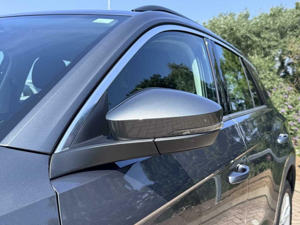 Volkswagen T-Roc 1.0 Tsi Design White #36