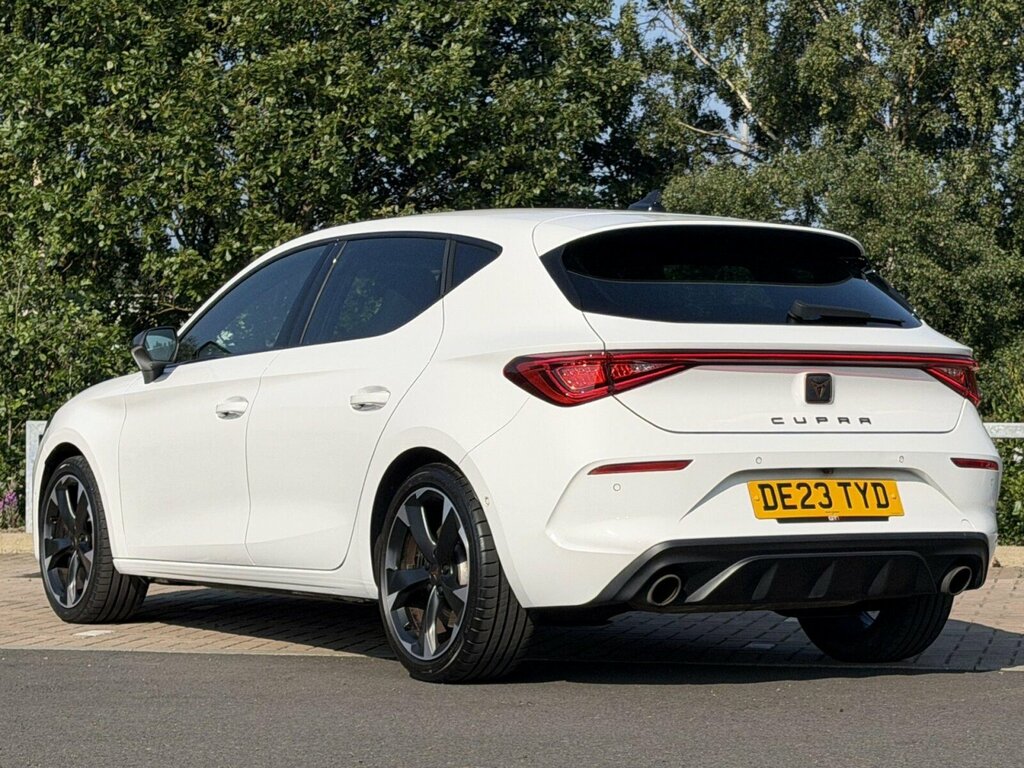 Cupra Leon 2.0 Tsi Vz1 Dsg White #3