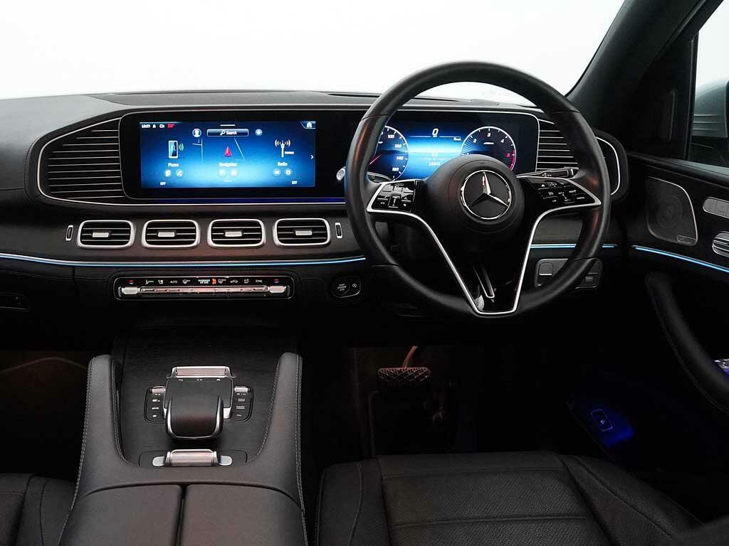 Mercedes-Benz GLE Class Gle 300 D 4Matic Amg Line Premium Silver #5