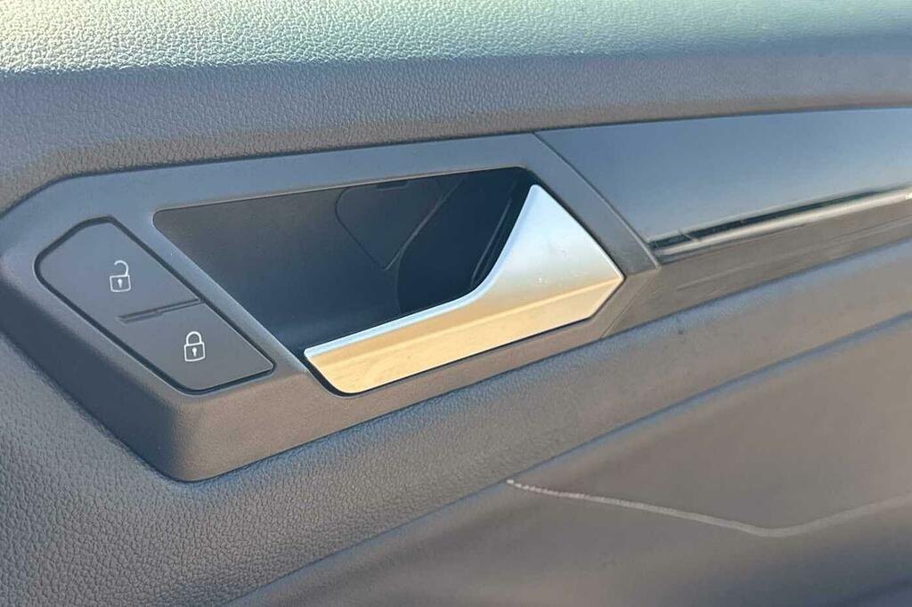 Volkswagen T-Roc Active Grey #19