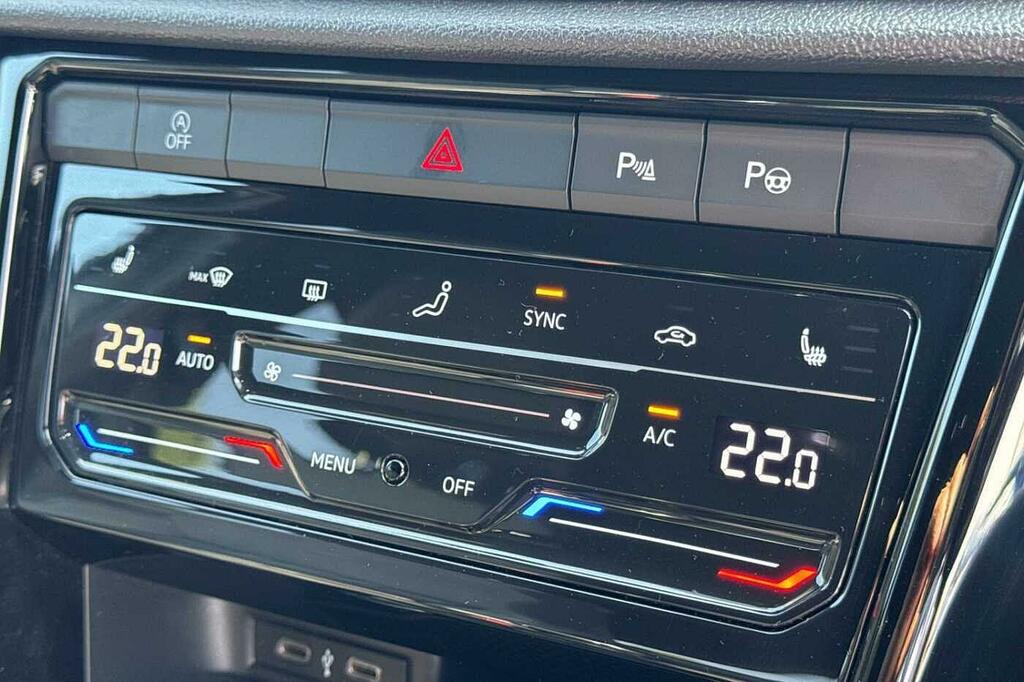 Volkswagen T-Roc Active Grey #31