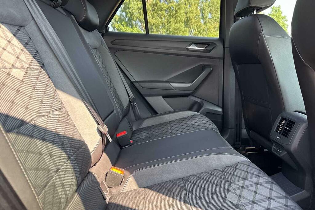 Volkswagen T-Roc Active Grey #16
