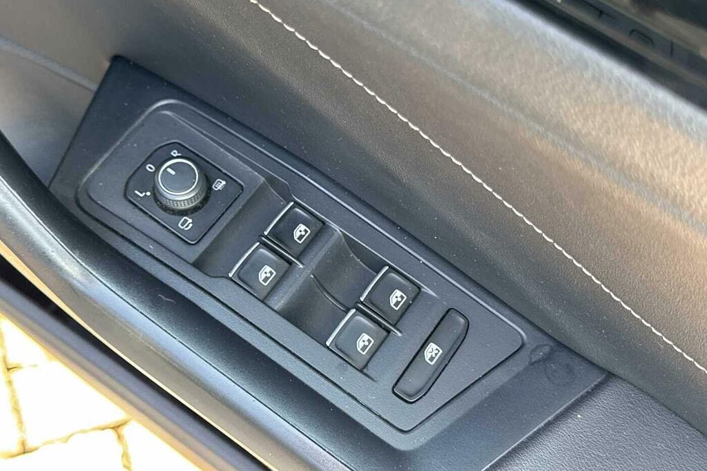 Volkswagen T-Roc Active Grey #20