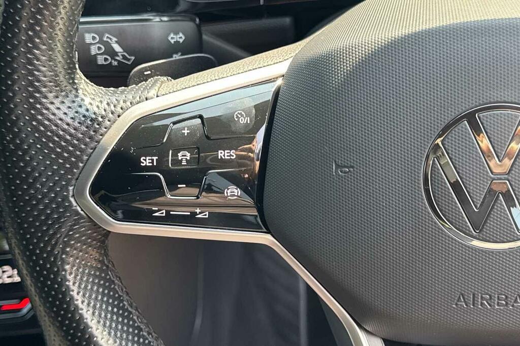 Volkswagen T-Roc Active Grey #26