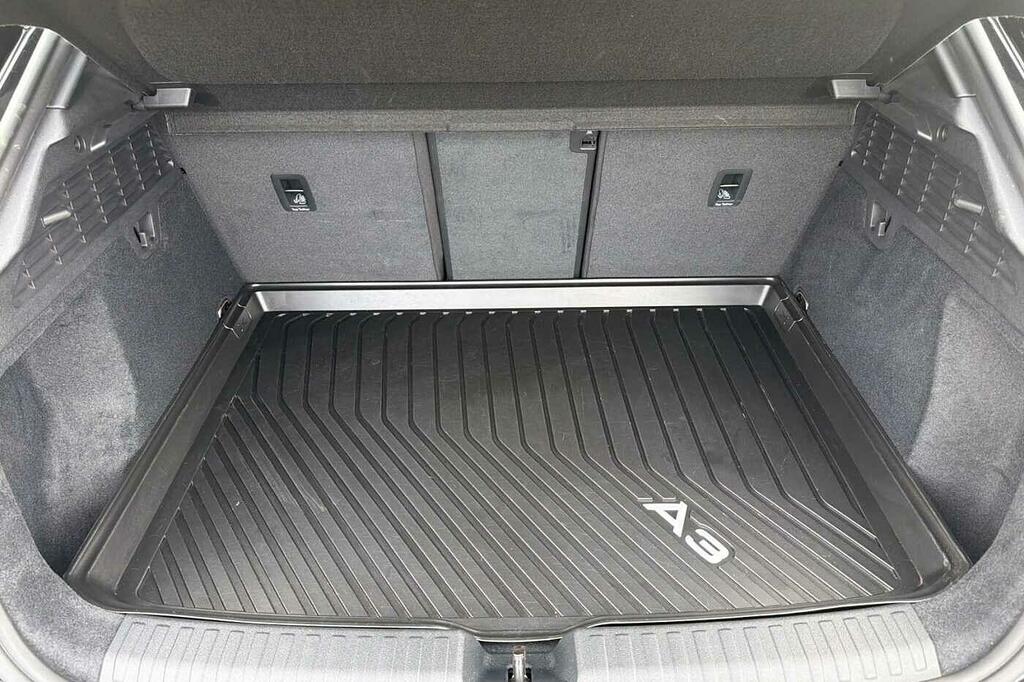 Audi A3 35 Tdi Edition 1 S Tronic Grey #9