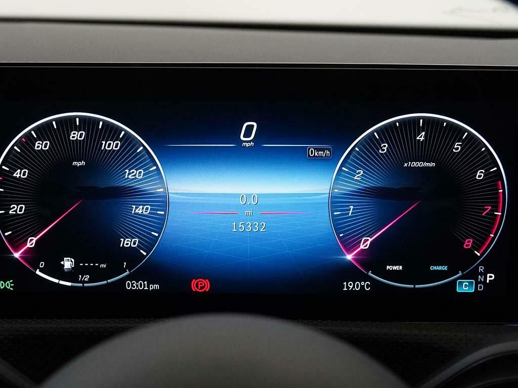 Mercedes-Benz CLA Class Cla 200 Amg Line Premium Plus Grey #4
