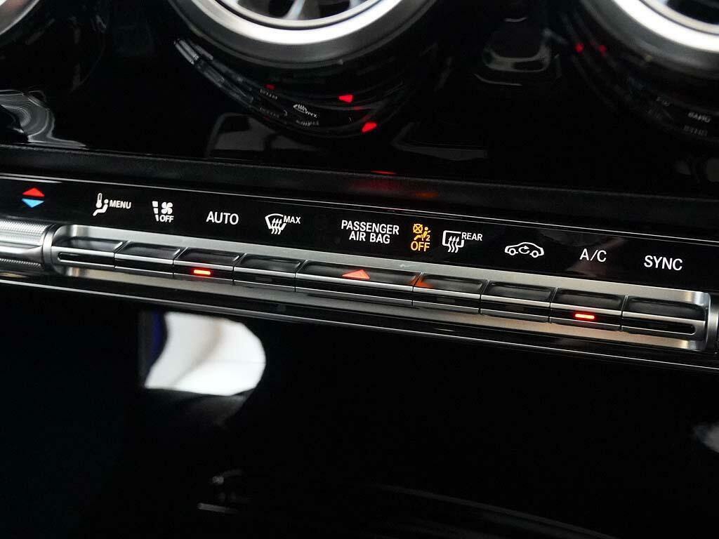 Mercedes-Benz CLA Class Cla Black #22