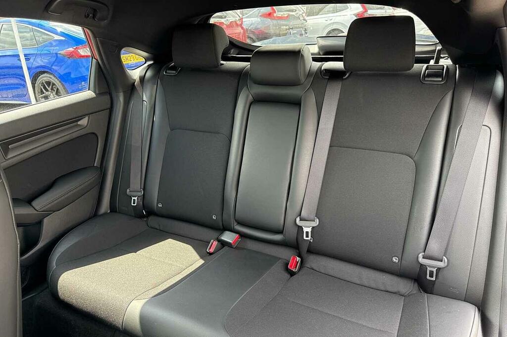 Honda Civic 2.0 Ehev Elegance Cvt Red #8