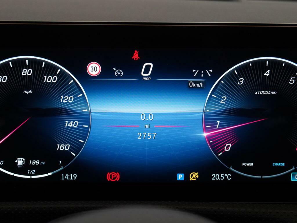 Mercedes-Benz A Class A 180 Amg Line Premium Plus Grey #4