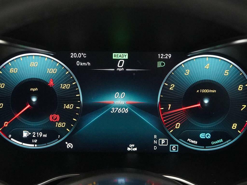 Mercedes-Benz GLC Class Glc 300 4Matic Amg Line Premium Black #4
