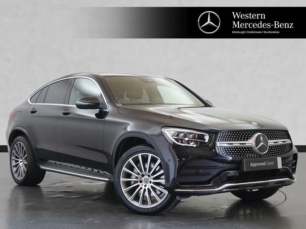 Mercedes-Benz GLC Class Glc 300 4Matic Amg Line Premium Black