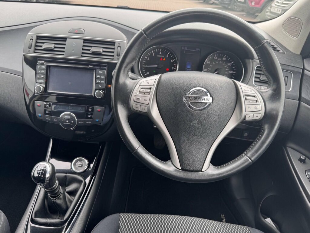 Nissan Pulsar Hatchback Silver #20