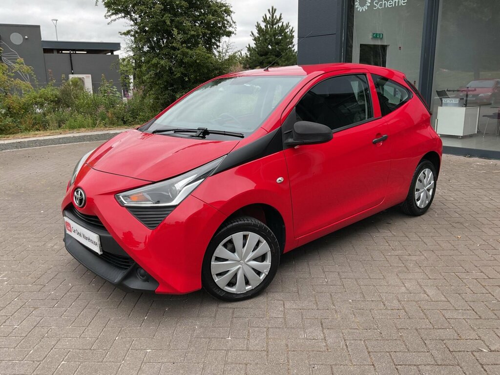 Toyota Aygo 1.0 Vvt-i X Euro 6 Red #6