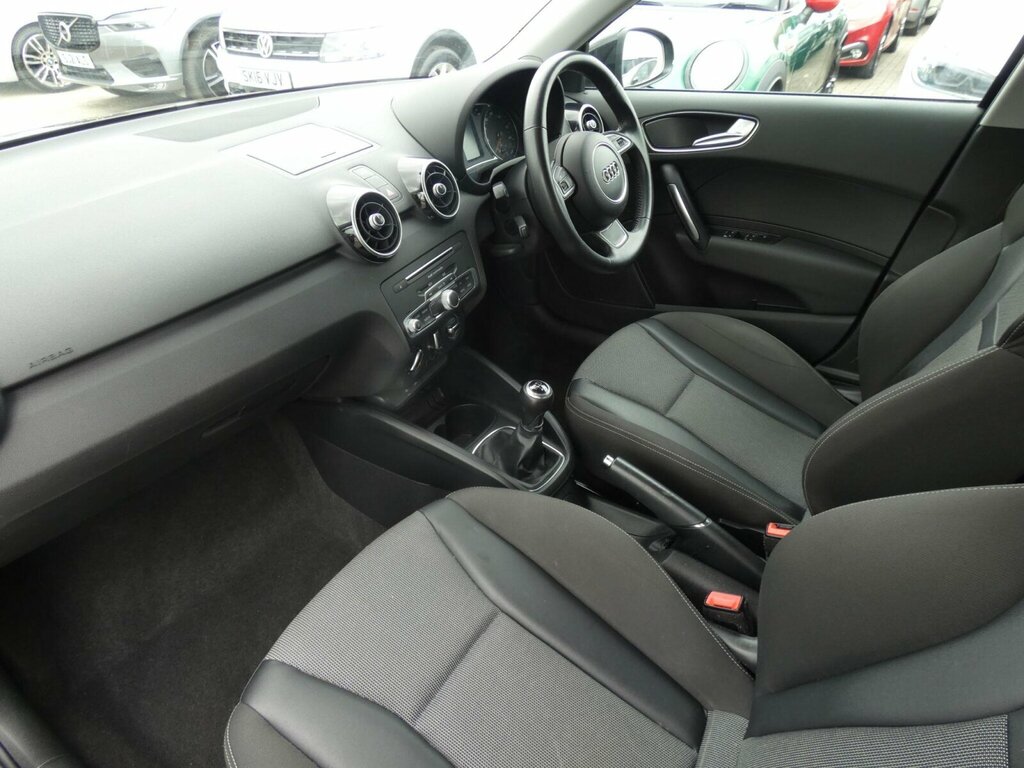 Audi A1 1.0 Tfsi Sport Sportback Euro 6 Ss Black #2
