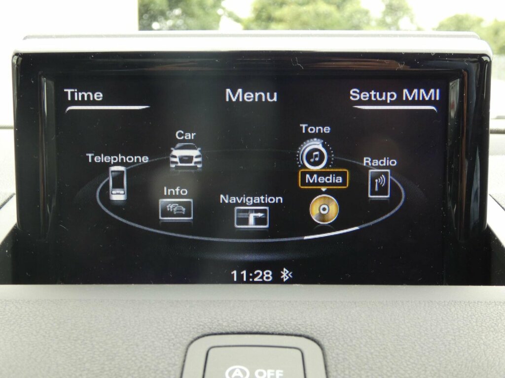Audi A1 1.4 Tfsi Cod Black Edition Sportback S White #28