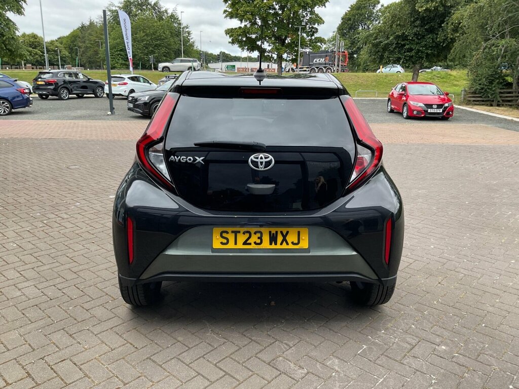 Toyota Aygo X 1.0 Vvt-i Edge Euro 6 Ss Green #6