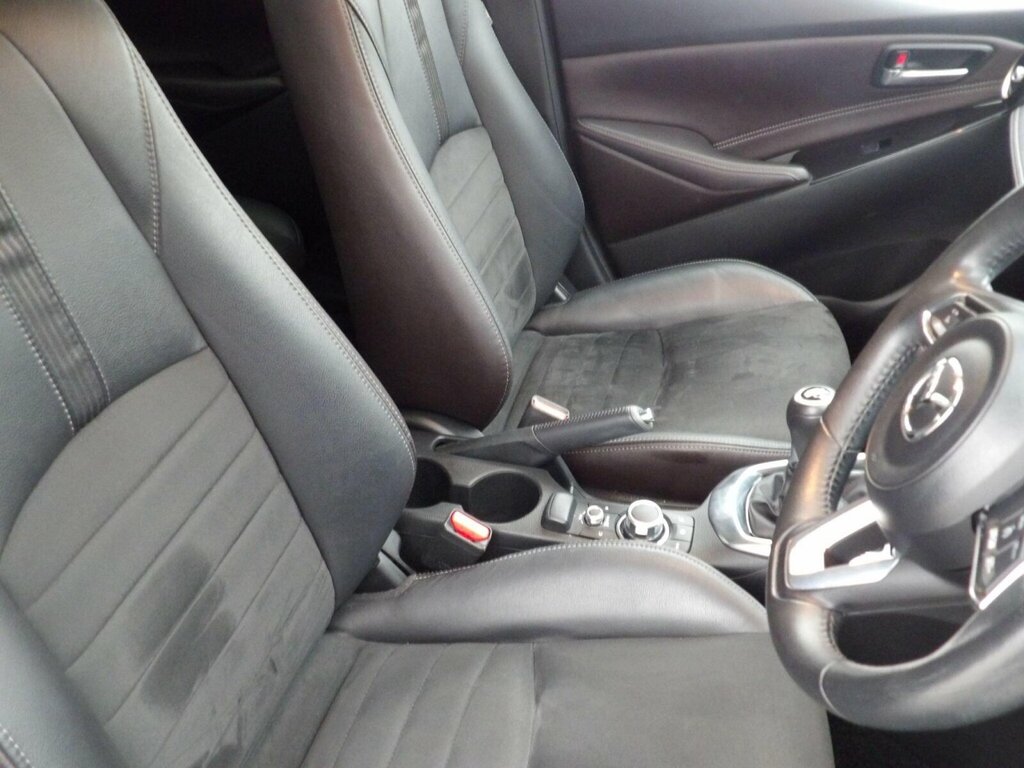 Mazda 2 1.5 Skyactiv G 90 Gt Sport Nav Blue #17