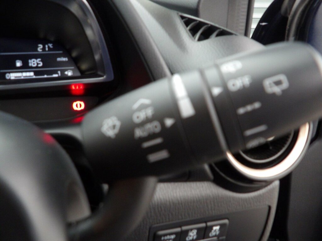 Mazda 2 1.5 Skyactiv G 90 Gt Sport Nav Blue #23