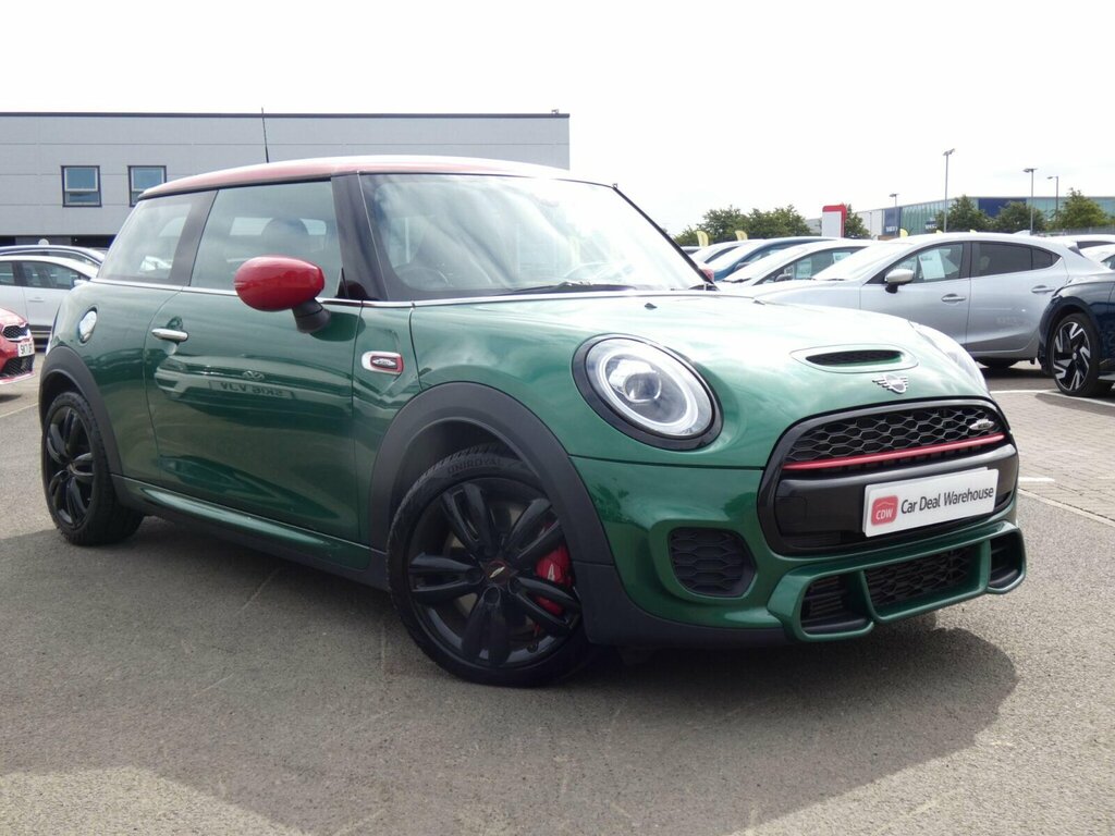 Mini Hatch 2.0 John Cooper Works Euro 6 Ss SV70USN Green