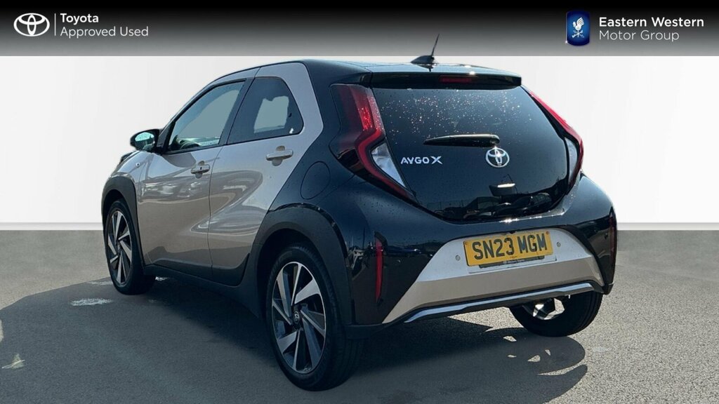 Toyota Aygo X 1.0 Vvt-i Exclusive X-shift Euro 6 Ss Beige #4