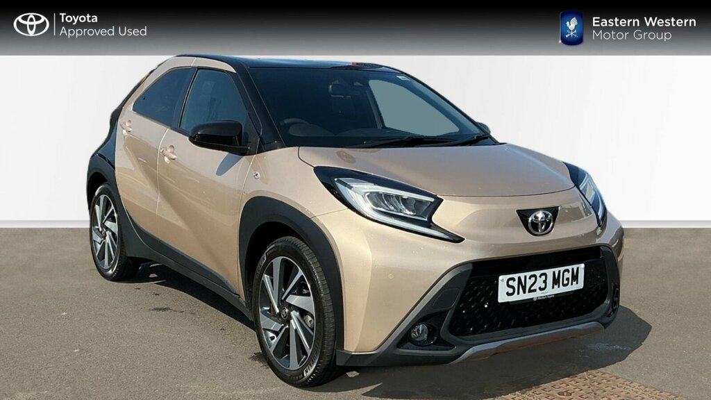 Toyota Aygo X 1.0 Vvt-i Exclusive X-shift Euro 6 Ss Beige