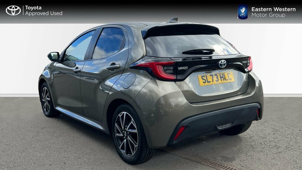 Toyota Yaris 1.5 Vvt-h Design E-cvt Euro 6 Ss Brown #4