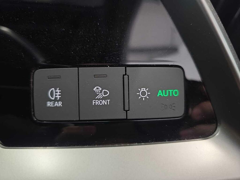 Audi A3 35 Tfsi S Line S Tronic White #26