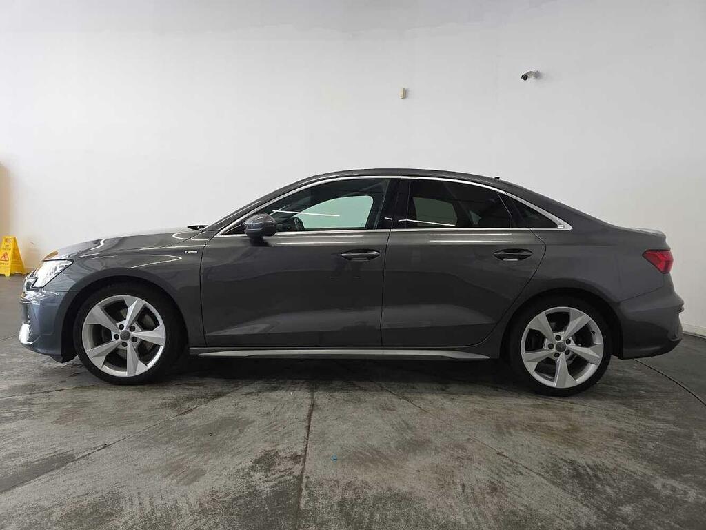 Audi A3 35 Tfsi S Line S Tronic White #4