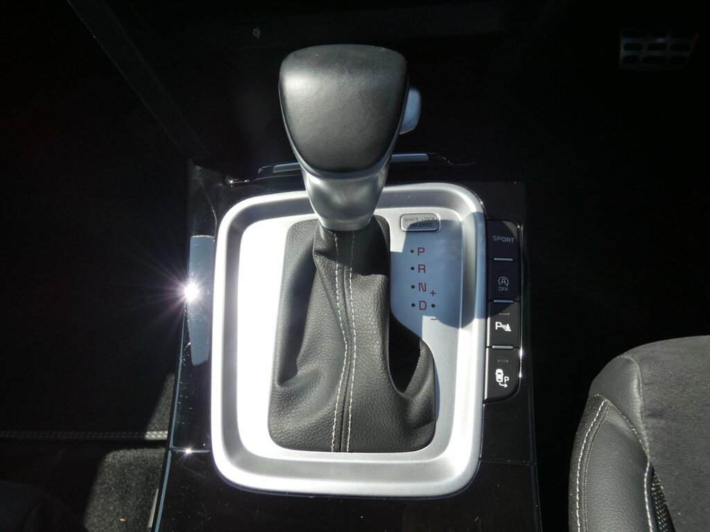 Kia Proceed 1.5T Gdi Isg Gt-line Dct White #13
