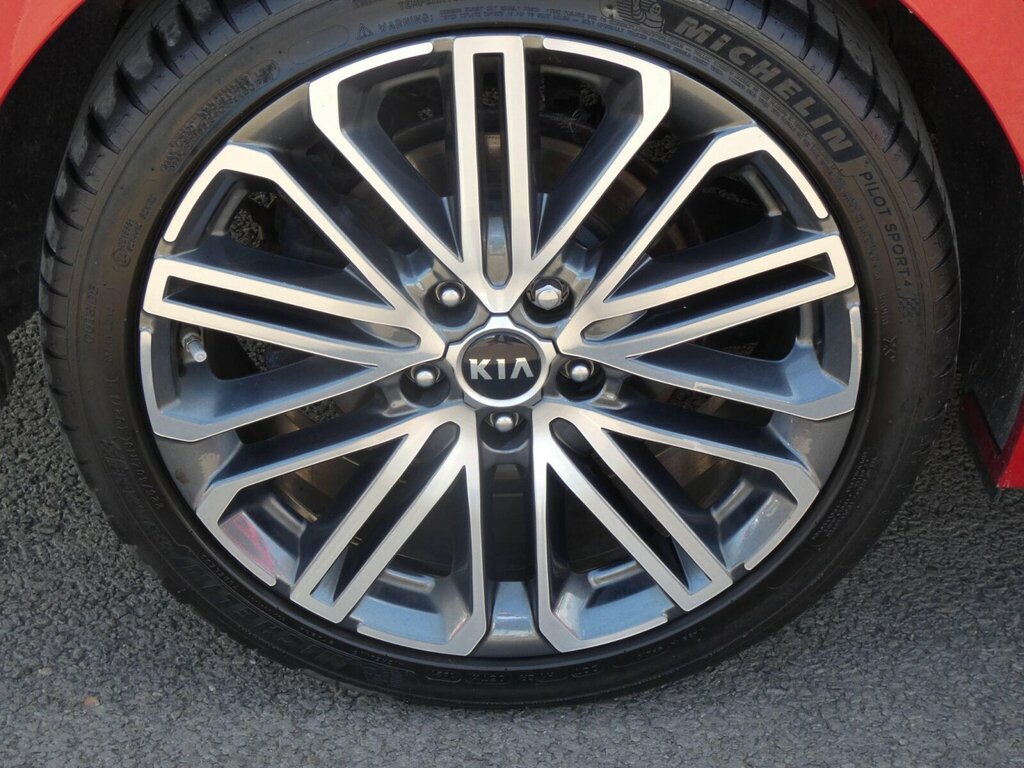 Kia Proceed 1.5T Gdi Isg Gt-line Dct White #31
