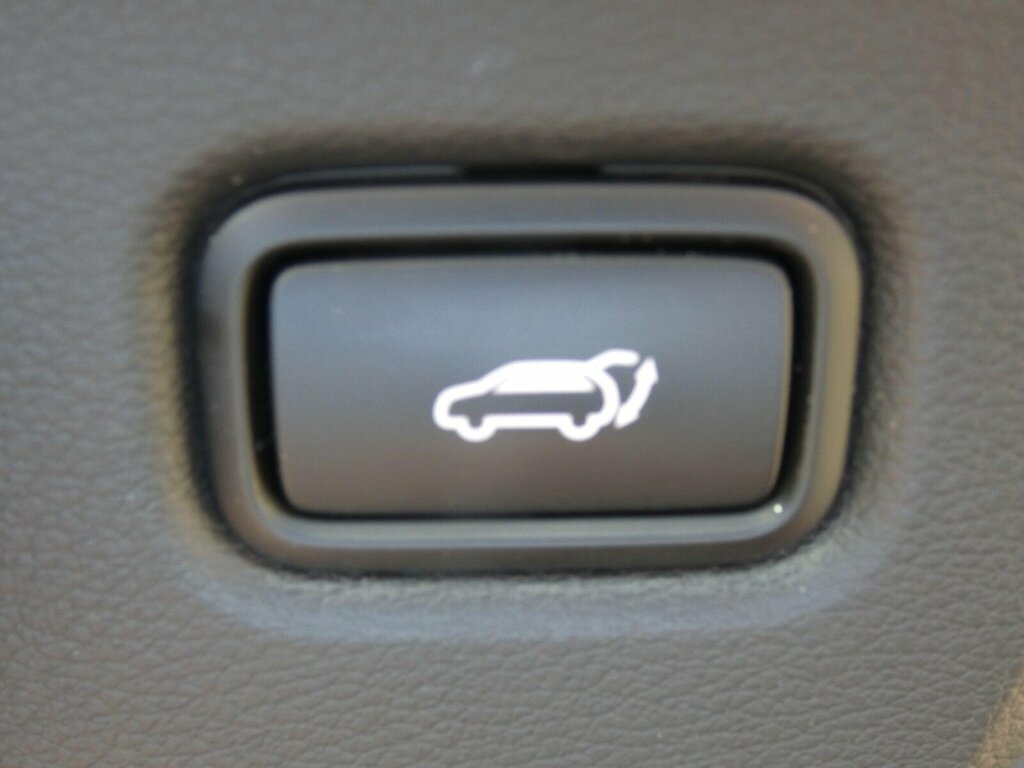 Kia Proceed 1.5T Gdi Isg Gt-line Dct White #17